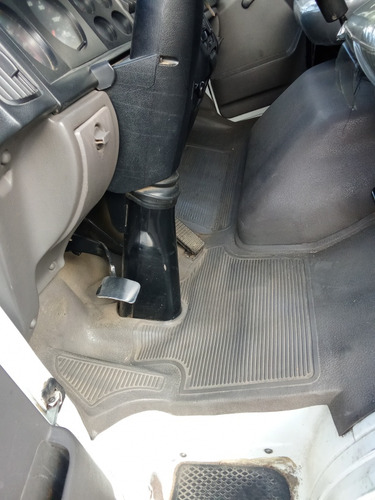 Volkswagen 8.120 Con Furgón Termico Y Dos Equipos De Frio