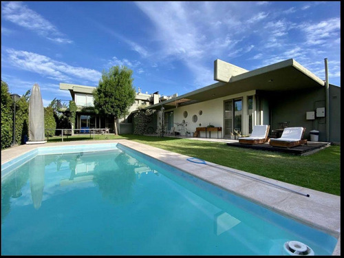 Venta Casa Barrio Privado Rincon De Terrada
