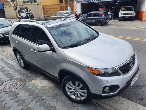 Imagem 5 de 14 de Kia Sorento 2.4 Ex2 4x2 16v 7 Lugares