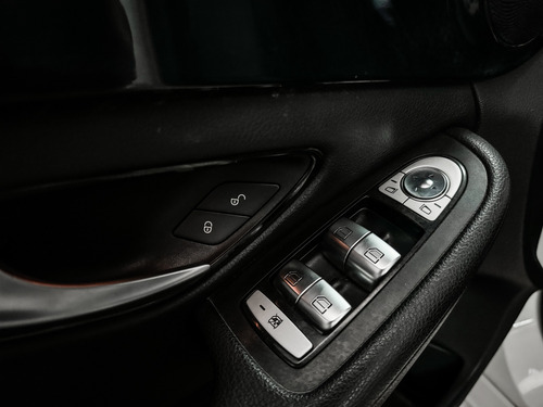 Mercedes-Benz Clase C 1.6 180 Cgi At