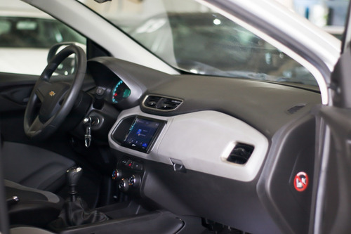 Imagem 8 de 11 de Chevrolet Onix Lt 1.0 2016 ( Baixa Km )