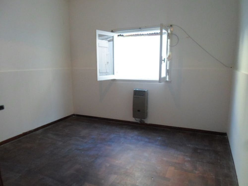 Imagen 3 de 10 de Ph De 2 Ambientes Y 1/2 En Chauvin