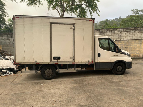Iveco 2020/2021 Bau Fachini ,unico Dono