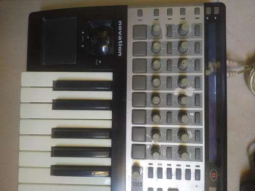 Controlador Novation Remote 25 Sl Mk2 Mkii Usb Midi Daw