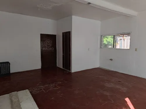 Casa En Venta En Col. Revolucion De Un Nivel