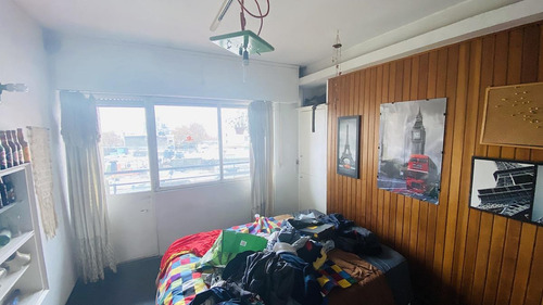 Imagen 8 de 17 de Venta De Apartamento Cuatro Dormitorios En Centro Garaje
