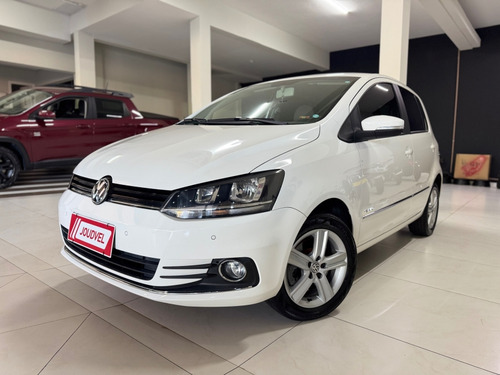 Volkswagen Fox 1.6 MSI HIGHLINE 16V FLEX 4P AUTOMATIZADO