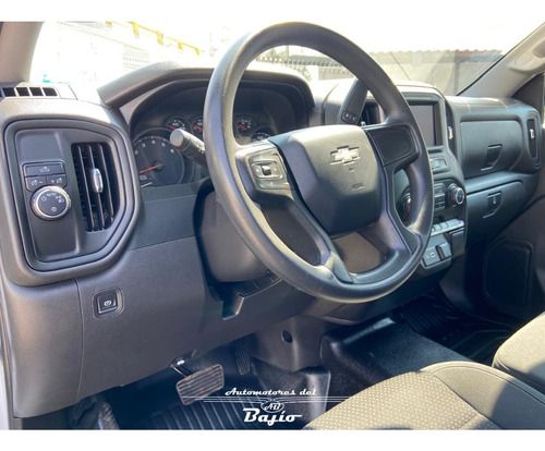Chevrolet Silverado 4.3 Wt Cab Reg At 4X4