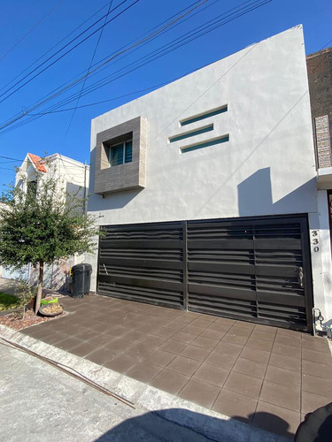 Casa En Venta Col. Fuentes De Anahuac, San Nicolas De Los Garza