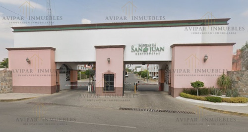 Venta De Casa En Fracc. Cto Viñedos, Bosques De San Juan, Queretaro. Jtc150
