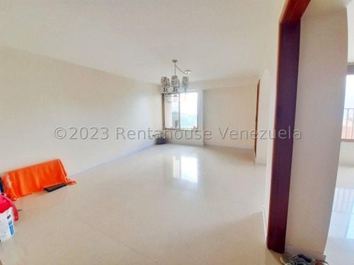 Apartamento En Venta En Los Naranjos Del Cafetal Con Espectacular Vista Al Ávila