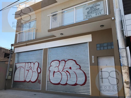 Local | Peron, Juan D., Pte. Al 900