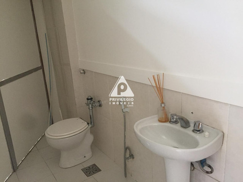 Imagem 23 de 27 de No Humaitá! Sala Comercial, Com Salão E Salas Complementares, Pequena Cozinha E Dois Banheiros. - 32115