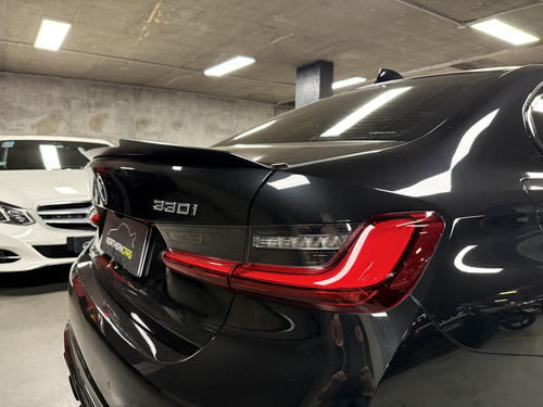 BMW Serie 3 3.0 330i Sedan Sport Line 252cv