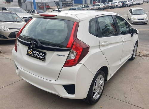 Imagem 13 de 15 de Honda Fit 2015 1.5 Lx Flex Aut. 5p