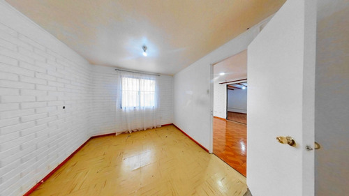 Se Vende Casa, 4 Dorm + 2 Baños. La Serena