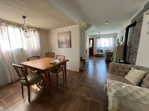Triplex En Venta - Barrio Cerrado En Escobar