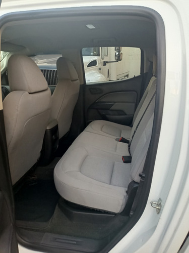 Imagen 4 de 11 de Chevrolet Colorado V6 4x4 Doble Cabina 2016