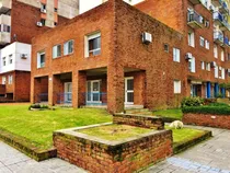 Comprar Local En Centro En Venta Y Alquiler En Esquina Edificio Biloba