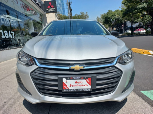 Imagen 2 de 15 de Chevrolet Onix Lt A/t 2021