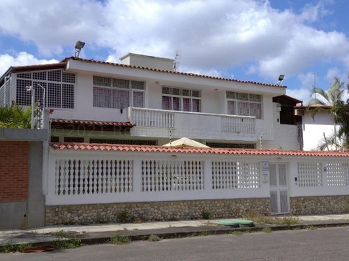 Casa Venta En La Trinidad 24-9047