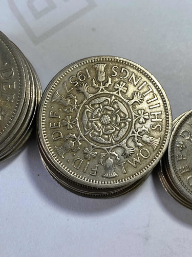 Me2. 4 Moedas Inglesas Antiga Crown/shilling/pence Originais (Usado)