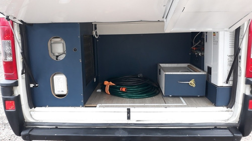 Imagem 5 de 16 de Motorhome