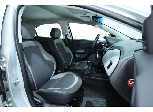 Chevrolet Onix 1.0 MPFI LS 8V FLEX 4P MANUAL