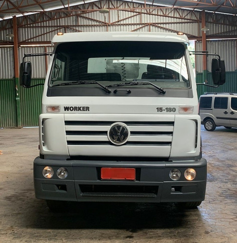 Imagem 4 de 14 de Volkswagem 15-180 4x2 Munck Cabine Suplementar