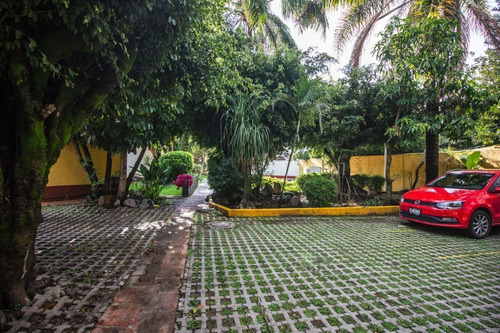 Terreno En Venta En Cd Granja, Ideal Para Desarrollo Vertical.