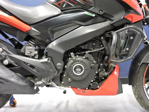 Bajaj Dominar 250 2022