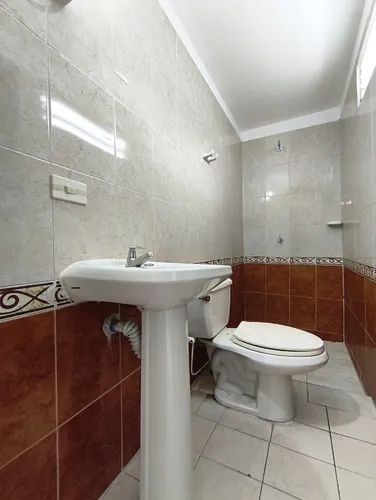 Casa En Arriendo En Quinta Bosch. Cod A30763
