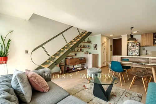 Dúplex Contemporáneo En Ñuñoa: Comodidad Y Estilo ...
