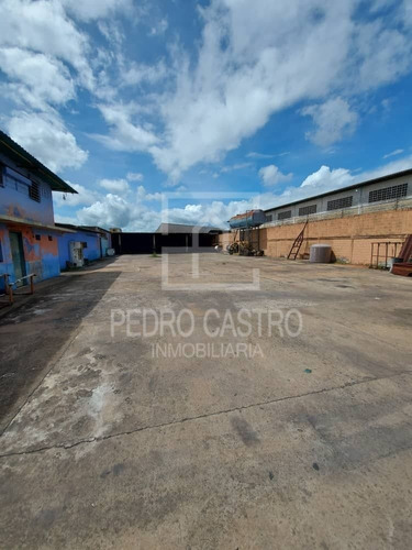 Imagen 1 de 6 de Pedro Castro Inmobiliaria Vende Terreno Con Galpón En La Zona Industrial 321 Puerto Ordaz #@pedro_castroj #asesorinmobiliario #compraventa #inversionraiz #somosciebo