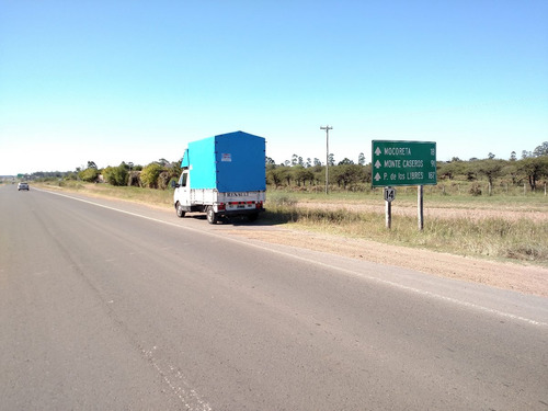 Imagen 2 de 8 de Fletes Economicos Mudanzas Corta Y Larga Distancia Nacional