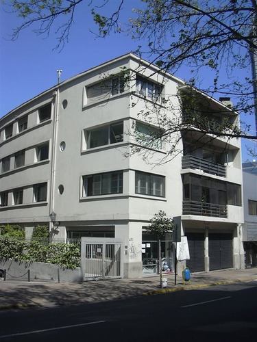 Departamento En Venta De 3 Dorm. En Santiago