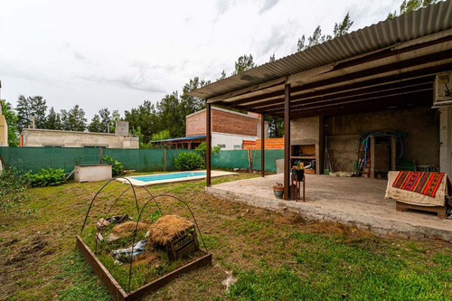 Casa Venta Roldan Ts3 2 Dormitorios Pileta Jardin