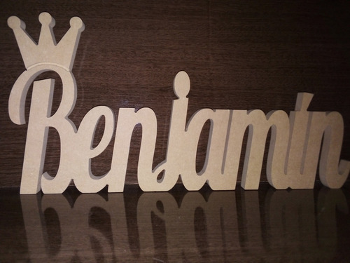 Imagen 2 de 8 de Tony - Letras En Madera Para Decoración Mesa De Torta