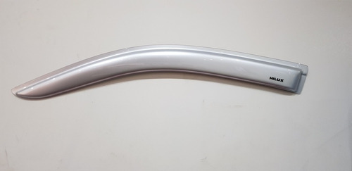 Bota Agua Toyota Hilux 2006 Al 2015