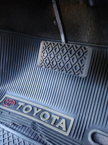 Goma Pedal De Freno Toyota Corolla 99-2002 Automático 