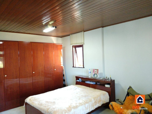 Imagem 20 de 26 de Excelente Sobrado À Venda No Jardim Carvalho Ii, Para Finalidade Residencial Ou Comercial - 1017