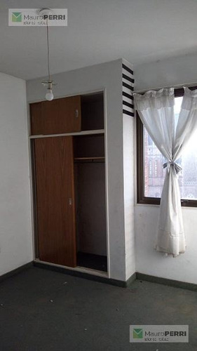 Imagen 9 de 18 de Departamento - La Plata