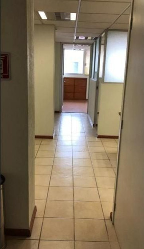 Renta De Oficinas En Santa Catarina, Azcapotzalco Fm256