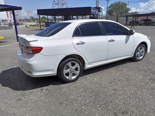 Imagen 6 de 16 de Toyota Corolla Gli