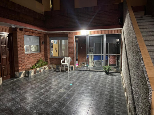 Amplio Ph 4 Ambientes Con Patio - Planta Baja - Apto Crédito