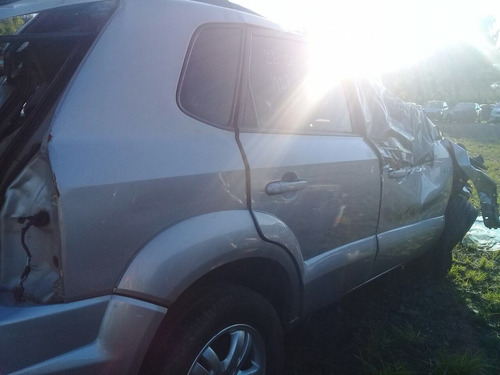 Imagem 1 de 7 de Sucata Hyundai Tucson 2.7 V6 4x4 2007 Autom. - Rs Auto Peças