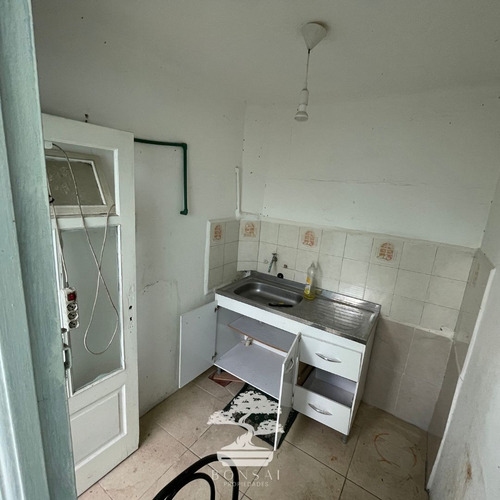 Venta Casa Mas 3 Apartamentos En Mismo Padrón Montevideo G