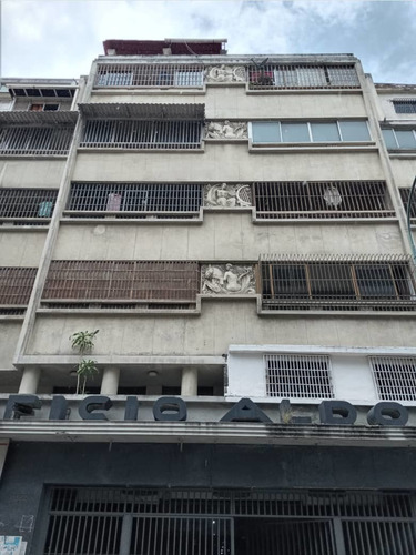 Ideal Apartamento En El Centro De Caracas.