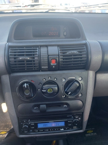 Imagen 8 de 9 de Chevrolet Corsa Classic Gls 1.4n