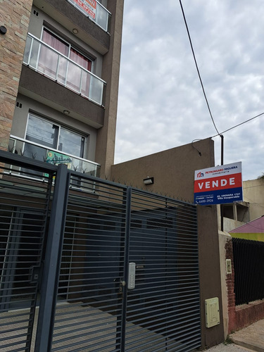 Venta De 3 Deptos. De 2 Amb. A Estrenar! , 40 M² U$s 65.000 / Y De 48 M² U$s 68000
